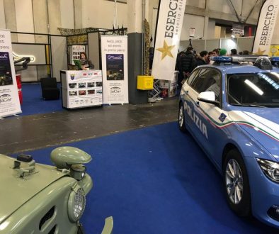 Automotoretrò 2019 - UNUCI squadra corse - giro d'onore